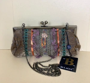Bolso sin asas de tela BULAGGI NUEVO con etiquetas lentejuelas encaje cadena larga correa bronce - Imagen 1 de 6