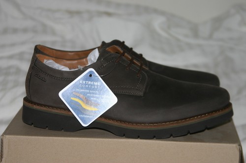 Clarks Men's Bayhill Plain Oxford Flat Brown Nubuck UK 7.5 ( run like UK 8)