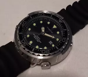 FOXBOX VOYAGER FB0024 QUARTZ, 47 MM, DATE, BRAND NEW - Picture 1 of 13
