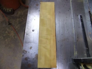 OSAGE ORANGE LUMBER WOOD KILN DRIED BOARD 19 3/4"X 4 5/8"X 1  1/32"  2692V - Picture 1 of 4