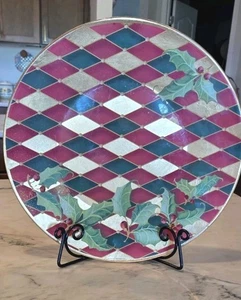 Weihnachtsteller mit Stechpalme & Rautenmuster 4er Set 13,25 Zoll & 8 Zoll Folie Kunst Glas - Bild 1 von 11