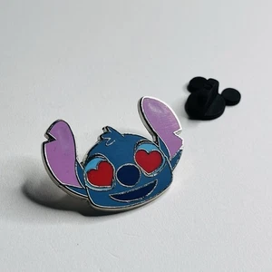 Prendedor comercial Disney Lilo & Stitch Heart Eyes Emoji Blitz Face Head WDW 2017 - Imagen 1 de 2