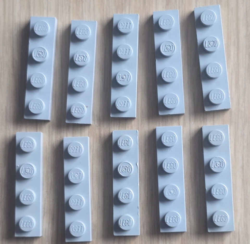 Lego 10 x Platte 1x4 alt hellgrau 3710 Basic Bauplatte Grundplatte Zubehör - Bild 1 von 1