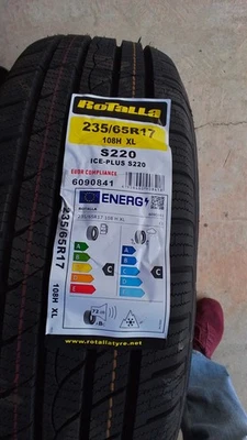 Winterreifen 235/65 R 17 108H   xl - Bild 1 von 3