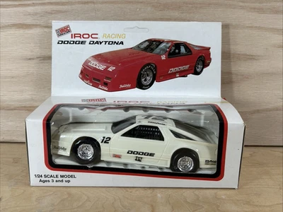 1990 Race of Champions 1:24 Diecast Scale IROC Racing White Dodge Daytona #12 - Image 1 of 4