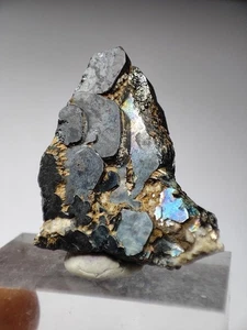 Red Rutile Crystals On Hematite Crystal With Unique Growth-Zagi. - Picture 1 of 10