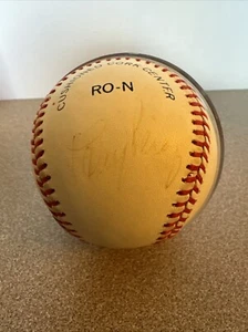 TONY PEREZ AUTOGRAPHED RAWLINGS N.L. BASEBALL - Not Authenticated. - Picture 1 of 4