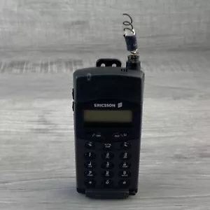 Ericsson KF788 Telephono portatile piccolo nero tastiera con display LCD digitale - Foto 1 di 6