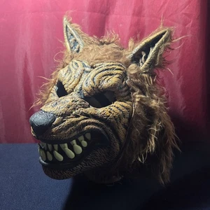 Maschera lupo mannaro spirito Halloween testa intera capelli denti lattice marrone costume realistico - Foto 1 di 9
