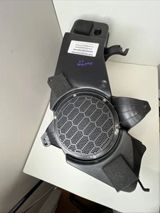 2022 JEEP COMPASS SUBWOOFER AUDIO SPEAKER 68548270AAA OEM - Foto 1 di 15
