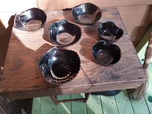 4- 6" Serving & 2 -4.5" Condiment  MCM Arcoroc Black Glass Clam Shell Bowls  - Picture 1 of 12