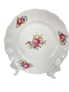 Embassy China “Wanda” Dinner Plates Scalloped Floral Gold Rimmed - Picture 1 of 5
