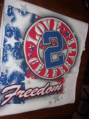 LOVE TO CELEBRATE FREEDOM Vintage JERRY LEIGH T-SHIRT SIZE 18-20 ( 1990'S ) - Image 1 of 2