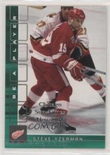 2001 ITG Be A Player Memorabilia Emerald Chicago Sun-Times Nov /10 Steve Yzerman