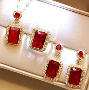 Women Necklace Earrings Set Gold Plated Square Pendant Charm New Hot Lady Gift - Picture 1 of 24