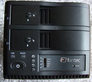 FANTEC Mod. MR35DUS2 NAS Server inkl. Zubehör und Anschlusskabel. - Afbeelding 1 van 7