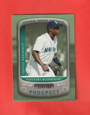 2005 Upper Deck Update PROSPECT # 172 Yuniesky Betancourt MARINERS 220/599 - Image 1 of 2