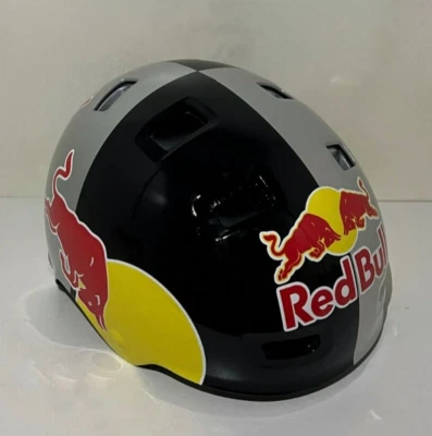HECHO A MANO BMX, Motocross, Monopatín, Bicicleta de Montaña/Descenso Redbull Casco Negro Foto 1 de 4