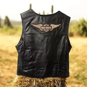 Harley-Davidson Women's Classic Wing Black Leather Vest Large ( H-D 98156-09VW ) - Picture 1 of 20