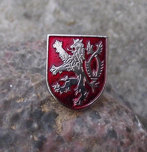 Czechia Czech Republic Rampant Lion National Coat of Arms Shield Pin Badge - Picture 1 of 2