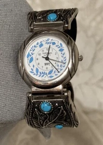 Damenuhr Faux Türkis Southwestern Silberfarben Band Neue Batterie LA Express - Bild 1 von 10