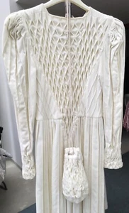 Vintage Brautkleid weißer Samt ca Gr. 38 außergewöhnlich Handarbeit ca Gr 36 - Bild 1 von 9