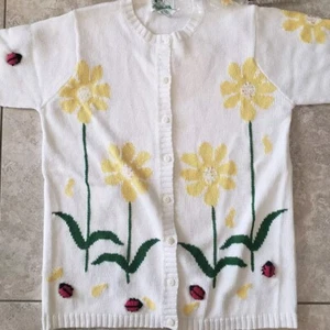 The Quacker Factory White Sweater Daisy Ladybug Short Sleeve  Cardigan Size S - Picture 1 of 15