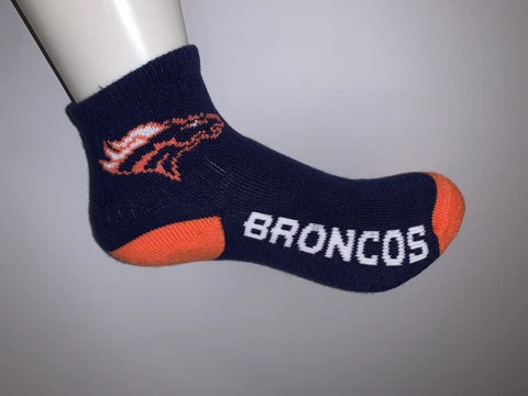 DENVER BRONCOS NFL FOOTBALL JERSEY LOGO 1/4 LENGTH SOCKS YOUTH KIDS Cover