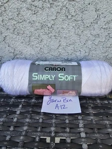 Caron Simply Soft 1 White 9901 7oz Lot 0041 100% Acrylic - Picture 1 of 4