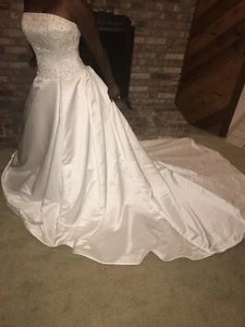 wedding dresses size 12 white strapless dress - Picture 1 of 5