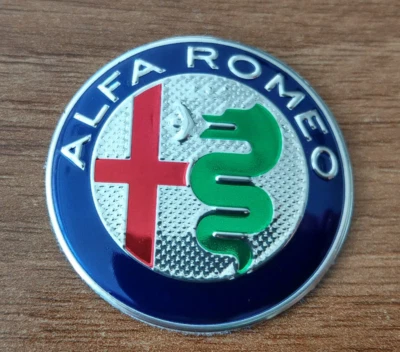 NEW DESIGN Alfa Romeo GIULIA-style steering wheel emblem badge logo 40mm - Image 1 of 4