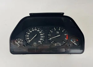 Instrument Speedometer Gauge Cluster Panel 88-89 BMW 735i E32 62 11-1 388 758 - Picture 1 of 17