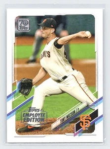 2021 Topps #589 Tony Watson Employee Edition - Picture 1 of 2