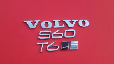 VOLVO S60 T6 AWD INSCRIPCIÓN TAPA MALETERO TRASERO EMBLEMA LOGOTIPO INSIGNIA SÍMBOLO CONJUNTO OEM C28 Foto 1 de 4
