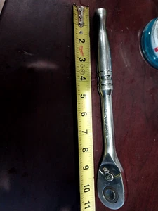 Husky 1/2" drive ratchet, 11", chrome, quick release, exc. cond. - Picture 1 of 4