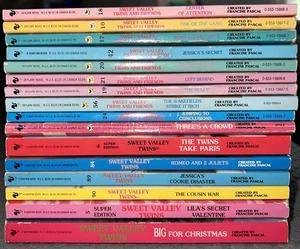VTG Sweet Valley Twins / Twins and Friends / Super Edition Books Lot Of 16 Y - Picture 1 of 7