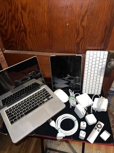 Apple Products Not Working Sold As Is For Parts (13 Items) - Afbeelding 1 van 6