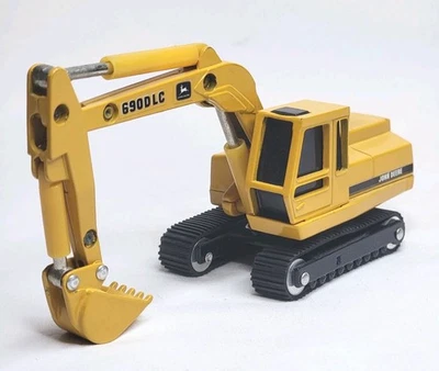 Ertl 1:64 Scale John Deere 690DLC Diecast Excavator With Tracks In GREAT SHAPE - Image 1 of 4