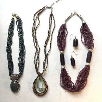 3 Beaded Necklaces, Purple, Gray and Green 18" + 1 pair Earrings - Image 1 of 4