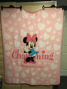 Minnie Mouse ‘Charming’ Throw / Blanket: Euro Disney Paris Resort, Pink Child - Picture 1 of 6