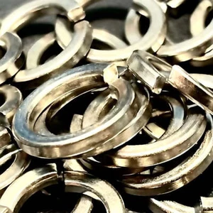 M3 M4 M5 M6 M8 M10 M12 M14 M16 M18 M20 Spring Washers Square A4 Stainless Steel - Picture 1 of 12