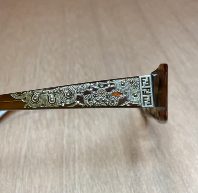 Special Edition FENDI Designer Eyeglasses Frames F684R Made in Italy vintage - Image 1 of 4