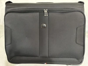 DELSEY Paris 2 Two Wheel Garment Bag Black - Picture 1 of 23