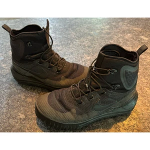 Nike Air Wild Mid Triple Black Größe 8 916819-001 - Bild 1 von 7
