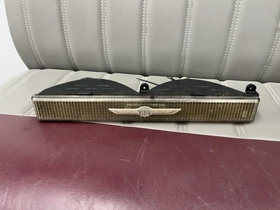 1980-89 Cadillac Deville Fleetwood Rt Turn Signal Cornering Marker Lamp Gold OEM - Image 1 of 4