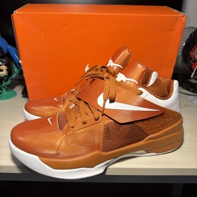 Size 11 - Nike Zoom KD 4 2012 Texas - Image 1 of 4