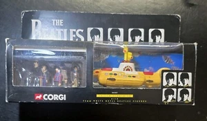 The Beatles Yellow Submarine CORGI. - Foto 1 di 15