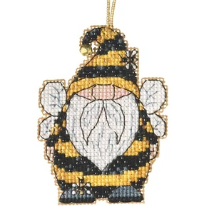 Bee Gnome Counted Cross Stitch Kit Mill Hill 2022 Ornament MH162211 - Picture 1 of 1