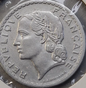 1946 B France 5 Francs coin Brilliant Uncirculated - Picture 1 of 3