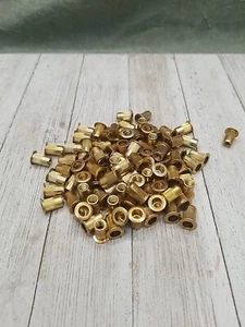 200 Stück Rändelkörper Open End M5x0,80 Gewindeeinsätze, Stahl mit Zinkfinish - Bild 1 von 3